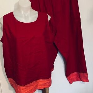 Sport Savvy Van Rayan two piece set 1X tank top cropped pants crochet trim